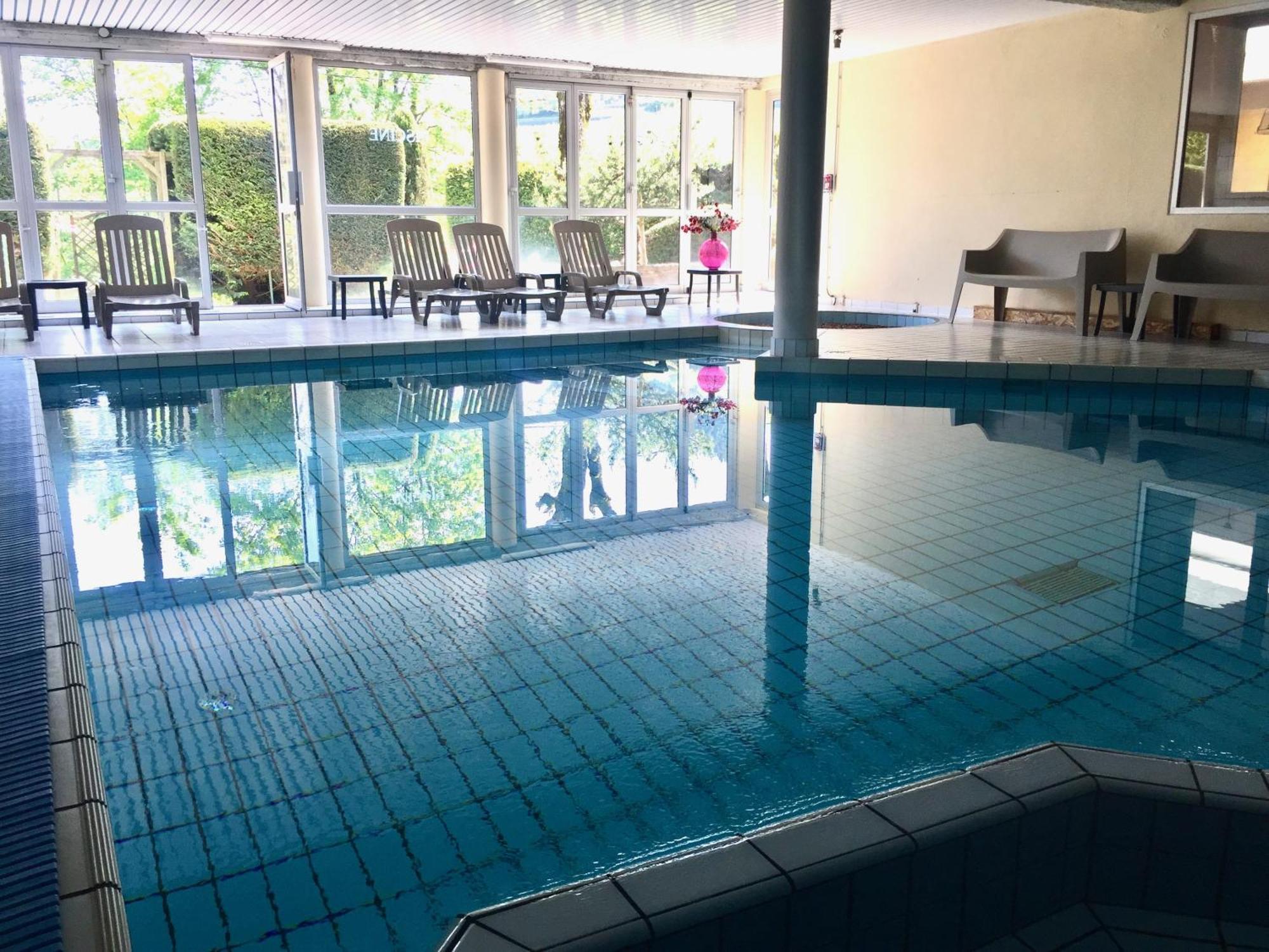 Hotel Restaurant Le Clos ベス・エ・サンタナステーズ エクステリア 写真